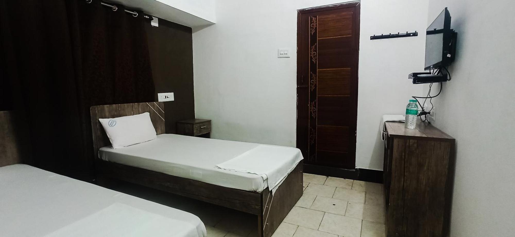 San Beach Residency Karaikal Exterior foto